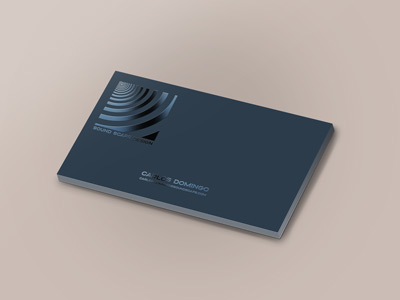 Business cards with UV spot gloss and white edges